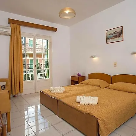 Hotel Philippos 2*