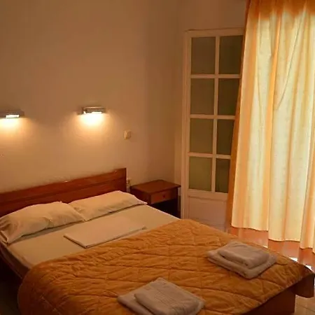 Philippos Hotel 2*
